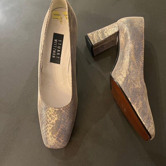 Stuart Weitzman Gold Marymid Snake Metallic Block Heel Square sz 7B Retail $350 - Picture 9 of 9